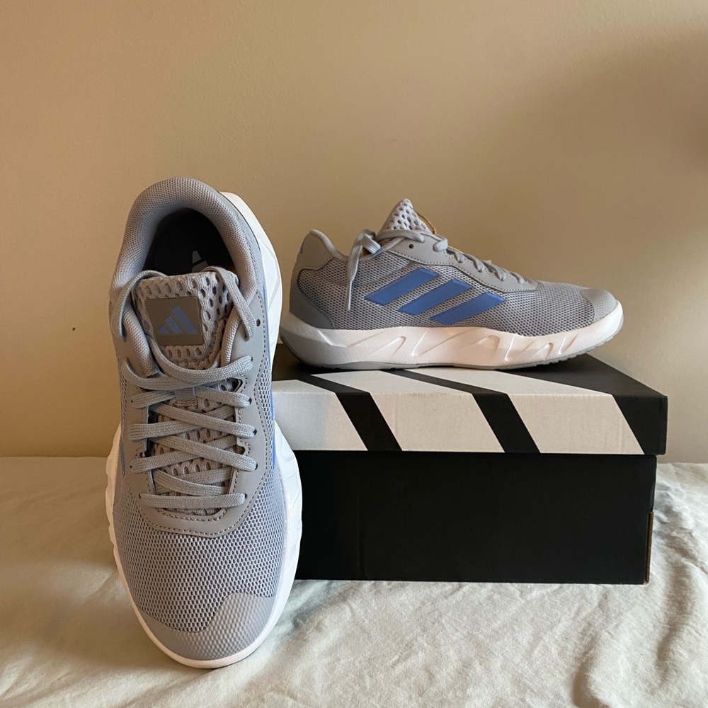 Adidas Women’s Size 6.5 Amplimove Trainer Grey & Blue Athletic Shoes NEW IN BOX